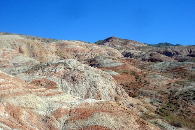 3-hour Candy Mountains Small Group Trip - The driver experience is the biggest variable
