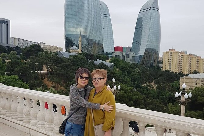 4 Hour Private Baku City Tour with Professional Guide - Why four hours works well in Baku
