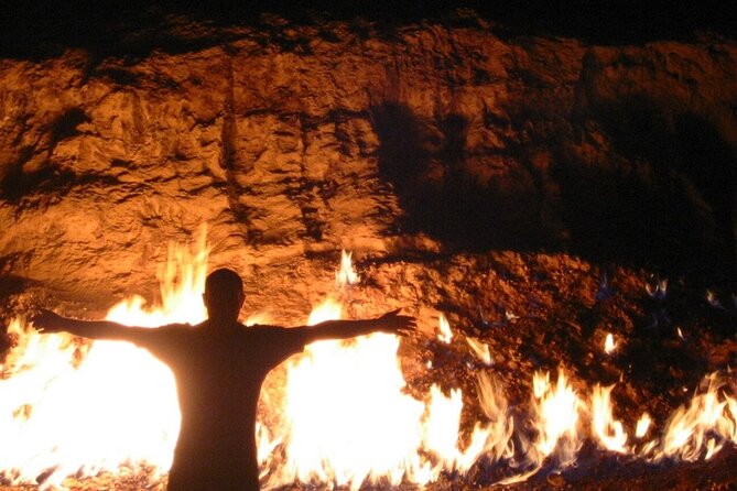 5-Day Unforgettable Private Tour in Azerbaijan - Old City walls, caravanserais, and Maiden Tower