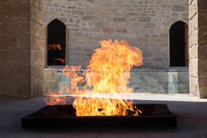 Ateshgah Fire Temple and Yanardag Fire Mountain Private Tour - What your hour at the Fire Temple includes