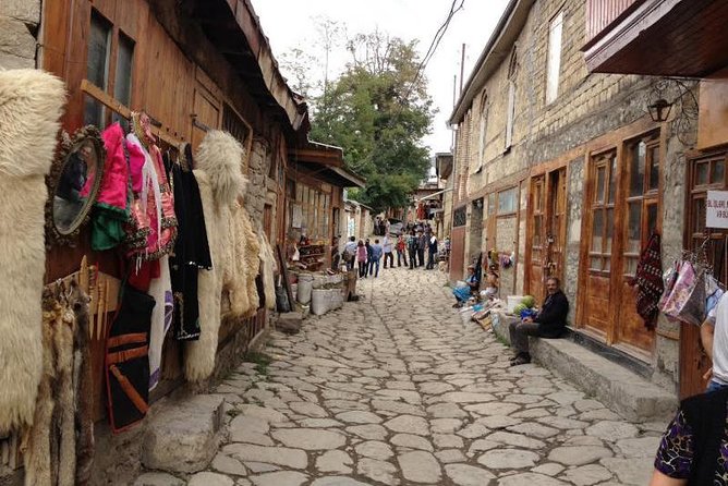 Azerbaijan in 9 days - What $1,350 covers across nine days