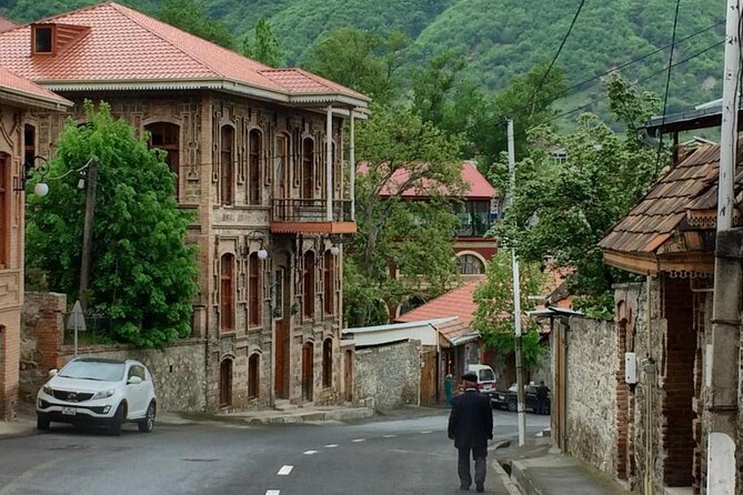 Azerbaijan tour in 2 days/Sheki+Lahij+Gabala up to Georgia Border - Why this route works for an Azerbaijan and Georgia trip