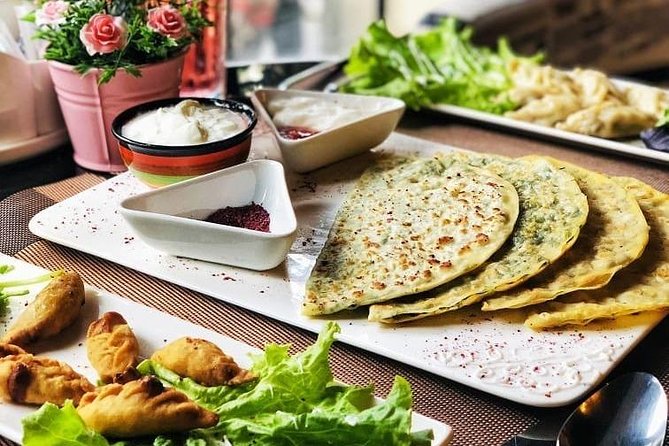 Azerbaijani Cuisine Tour - Choosing dishes with help instead of guessing