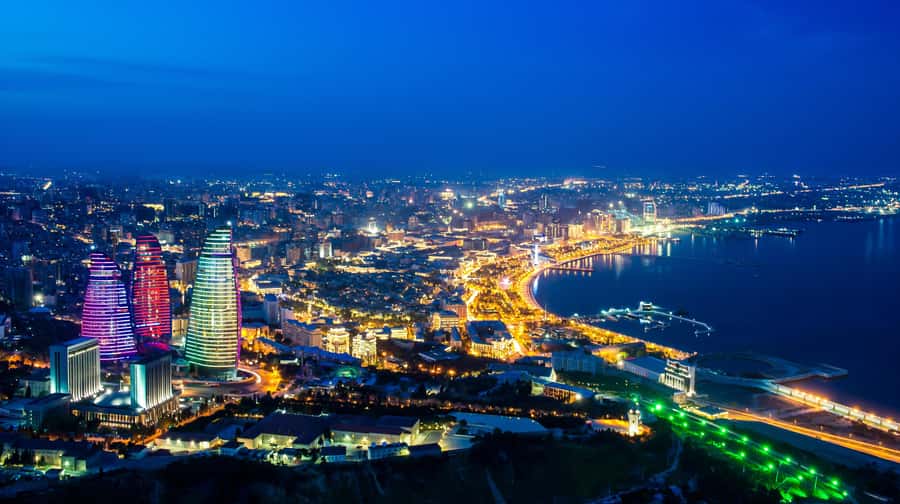 Baku: 3-Hour Private Night Tour (Yanardag & More) - Highland Park and the Flame Towers viewpoint