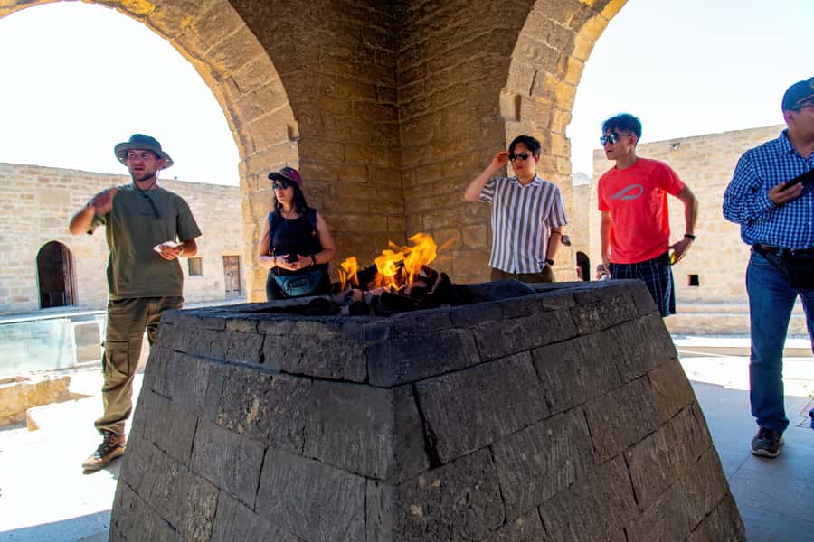Baku: Atashgah Fire Temple & Burning Mountain Half-Day Tour - Key points at a glance