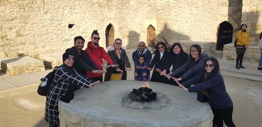 Baku: Atashgah Fire Temple & Burning Mountain Half-Day Tour - The 35 to 40 minute transfer to Yanardag