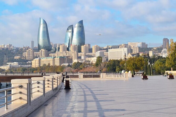 Baku by Night: Small-Group Walking Tour - Riding the Baku Funicular to the hilltop