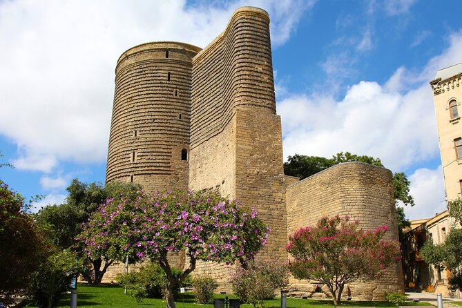 Baku City Tour - The Baku Eye adds a view from the waterfront