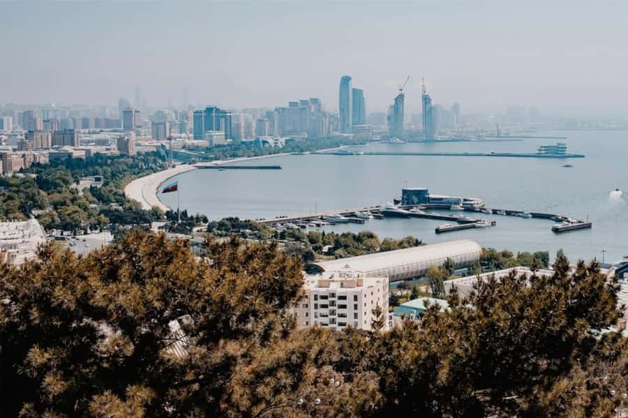 Baku City Tour: Explore the Heart of Azerbaijan - Old City and Maiden Tower: Baku’s stone-built beginning
