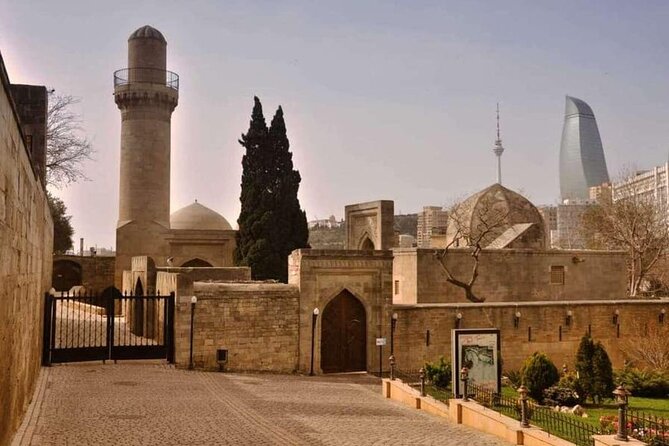 Baku City Tour with Guide Admission Include - Where Highland Park fits in