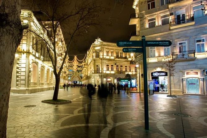 Baku Downtown Original Walking Tour - The Museum of Azerbaijani History