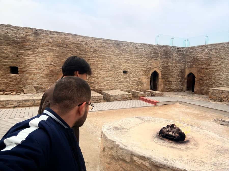 Baku: Gobustan/Absheron guided tour with lunch and tickets - Bibi-Heybat adds a living place of worship