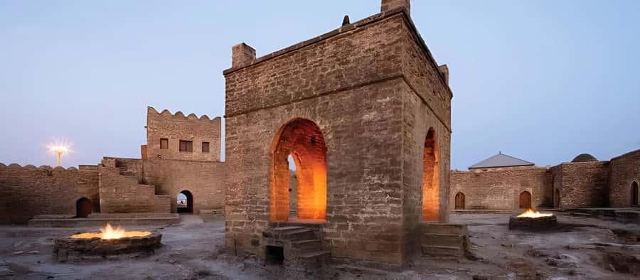 Baku: Gobustan & Absheron with Mud Volcanoes & Fire - Leaving Baku and stopping at Bibiheybat