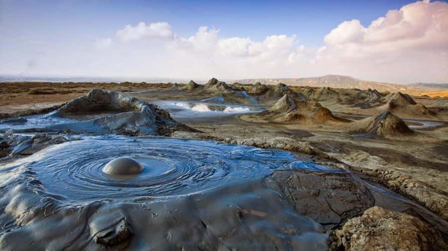 Baku: Gobustan, Mud Volcano, Fire Mount, Temple Lunch Entry - The guides make the long day easier