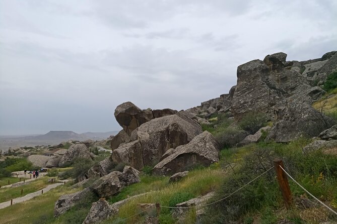 Baku: Gobustan, Mud Volcano, Fire Temple & Burning Mountain - Ateshgah Fire Temple and the meaning of the flame