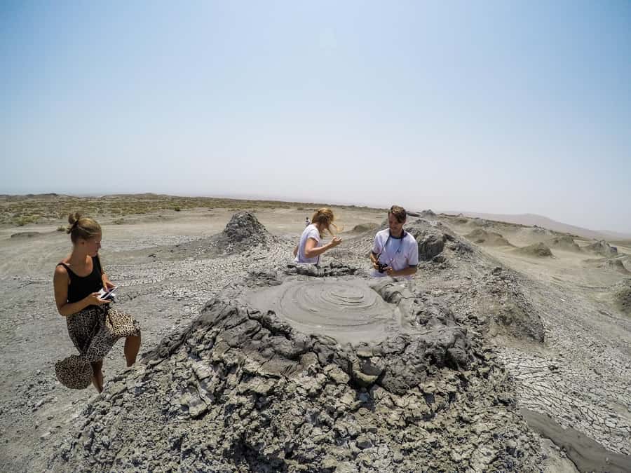 Baku: Gobustan, Mud Volcanoes, Ateshgah, and Yanardag Tour - Why this Baku day trip works