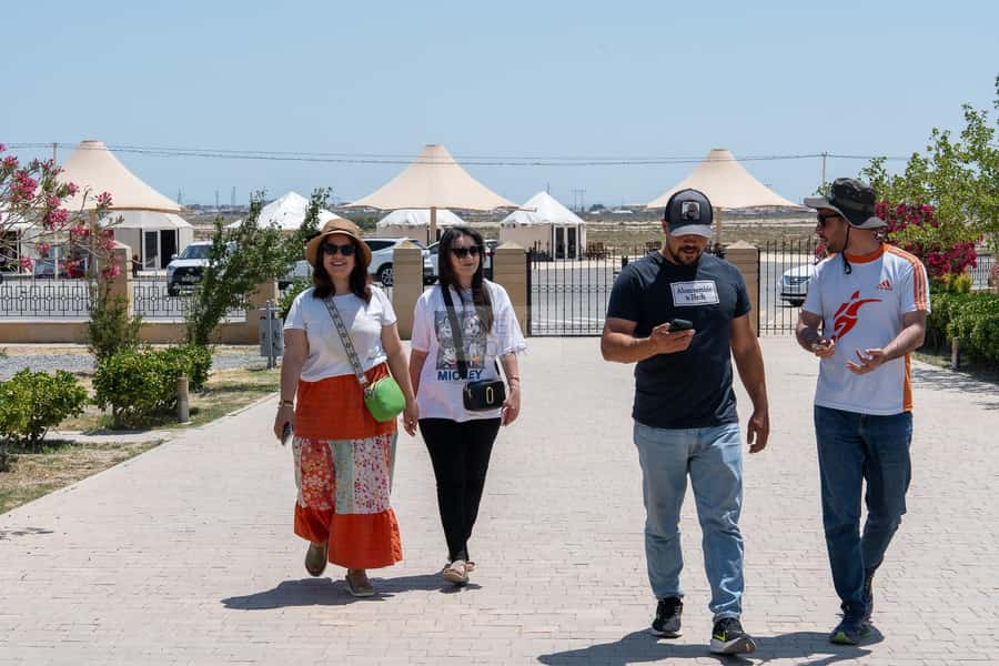 Baku: Gobustan National Reserve Guided Trip - Private - Guide quality and what to ask for