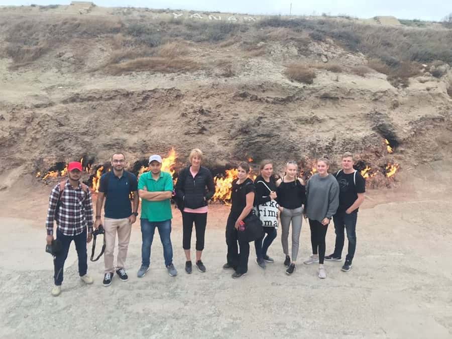 Baku: Gobustan, Volcanoes, Fire Temple and Yanardag Day Trip - Who should book this tour?