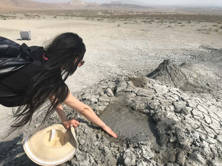 Baku: Half-Day Gobustan and Mud Volcanoes Tour with Entry - Why this half-day trip works from Baku