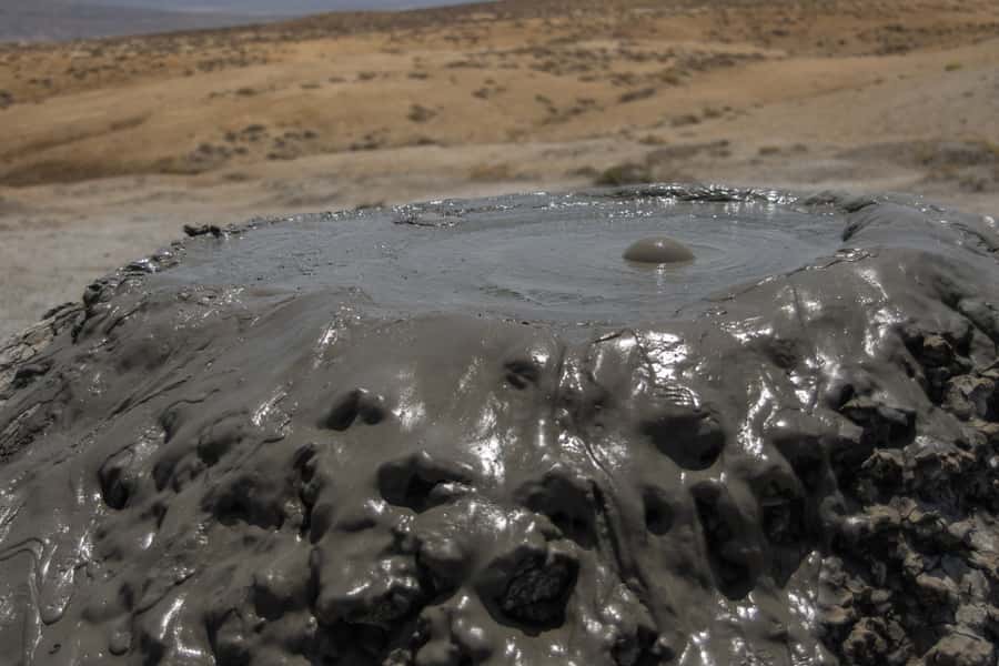 Baku: Half-Day Gobustan and Mud Volcanoes Tour with Entry - Gobustan Museum and the Stone Age carvings