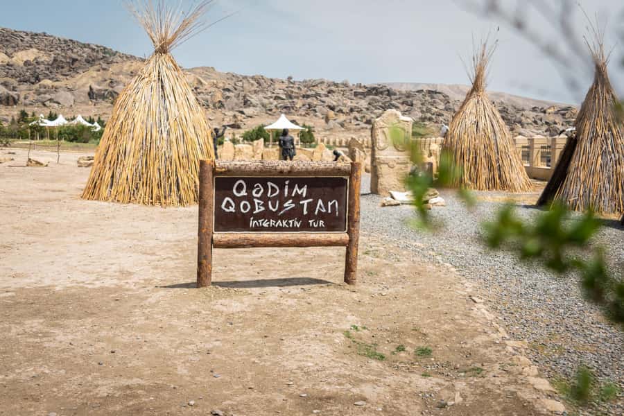 Baku: Half-Day Gobustan and Mud Volcanoes Tour with Entry - Bibiheybat Mosque and the spiritual side of the route