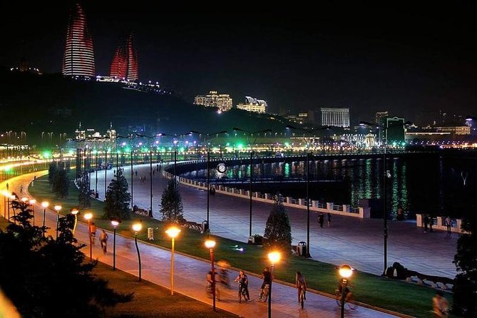 Baku Night City Tour - Nizami Street brings in shopping and old city style