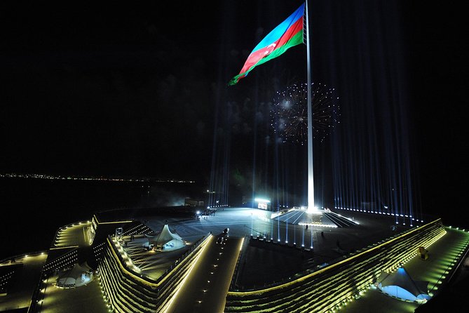 Baku Night City Tour - Fountain Square is the natural finish