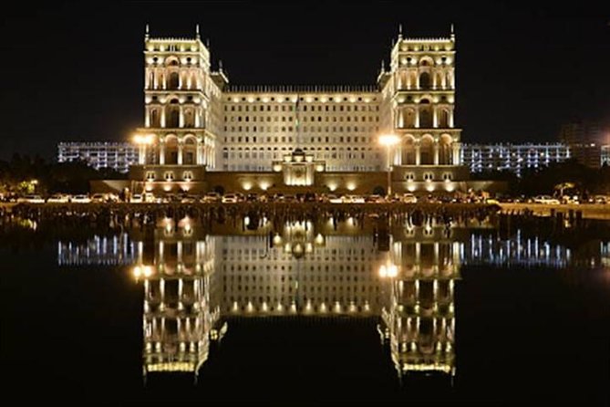 Baku night tour - Rooftop views, wine, and craft cocktails