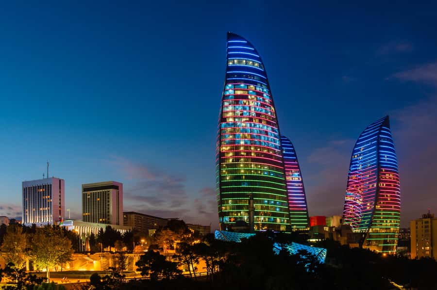 Baku: Nighttime Guided City Tour - Highland Park and the view across Baku