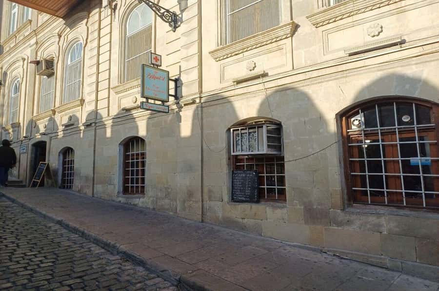 Baku Old City Tour by Heritage Travel - Starting at Baku’s Qoşa Qala Qapısı