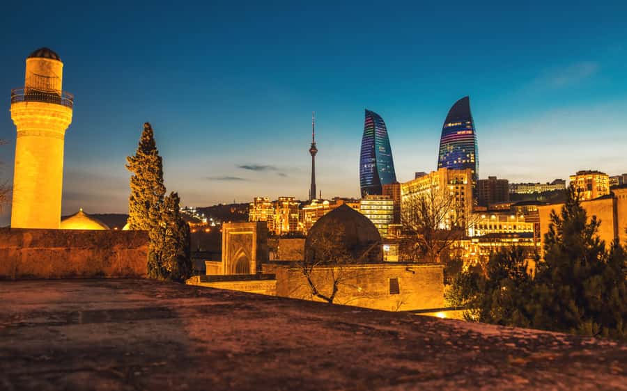 Baku Old City Tour by Heritage Travel - The Lion Head and the tour’s smaller surprises