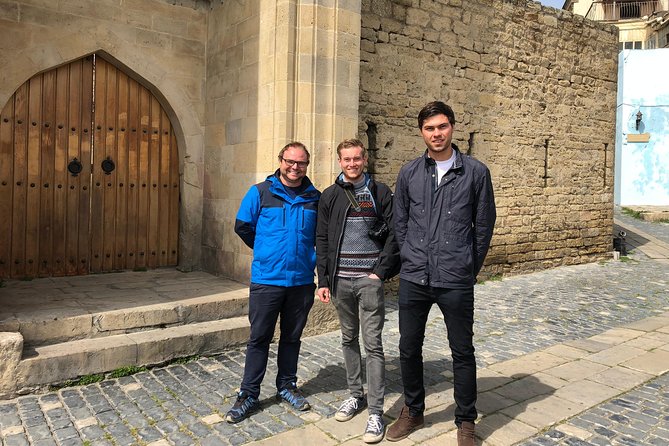 Baku Old Town Walking Tour with a Local - Mosques, baths and the Lezgi Mosque