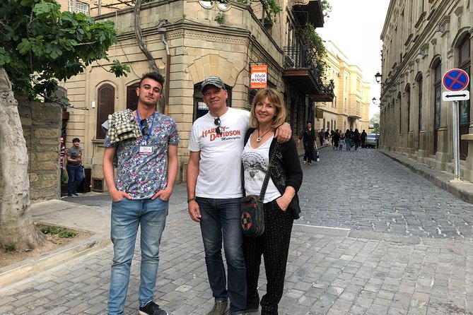 Baku Old Town Walking Tour with a Local - Who should book this tour?