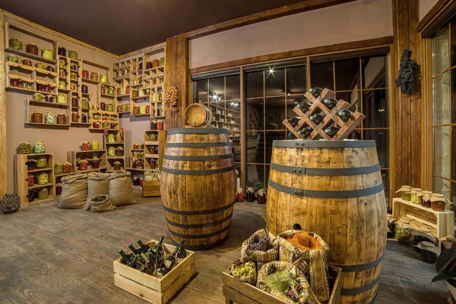 Baku: Organic Winery Tour in Shamakhi with Local Lunch - Tasting Shirvan wines with cheese and light snacks