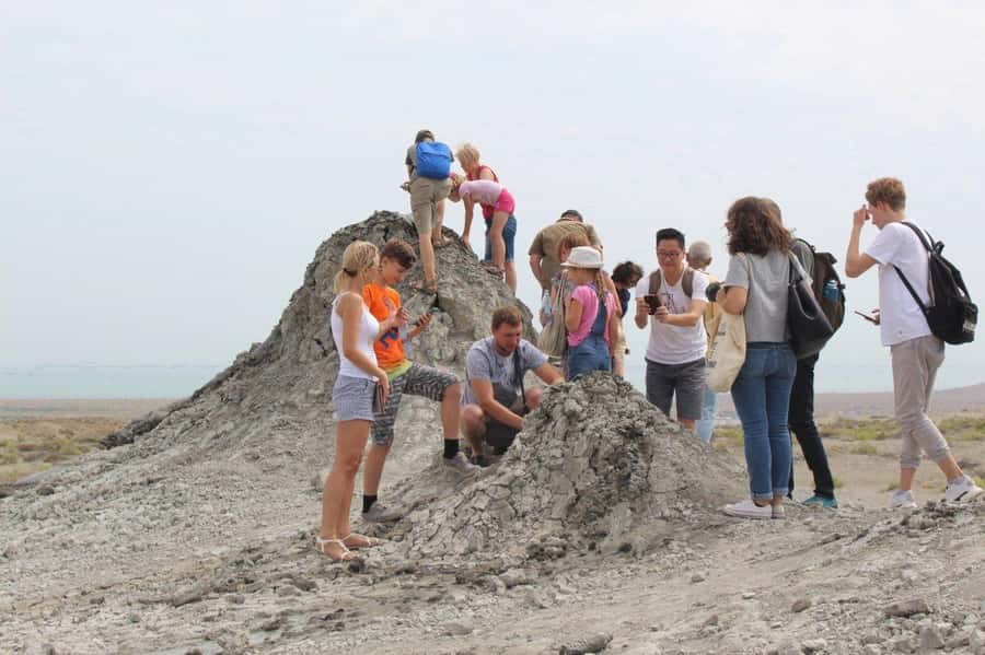 Baku Qobustan Absheron Full Day Guided Tour - Key points to know before booking