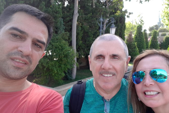 Baku Sightseing Tour - Day 1: Baku’s waterfront and modern face