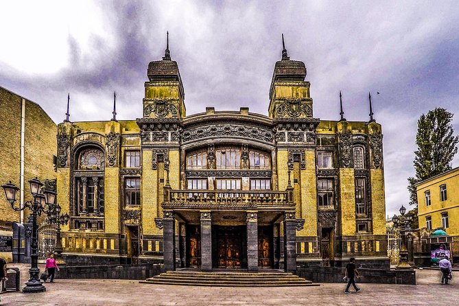 Baku Soviet Architecutre Gudied Walking Tour - Key points at a glance