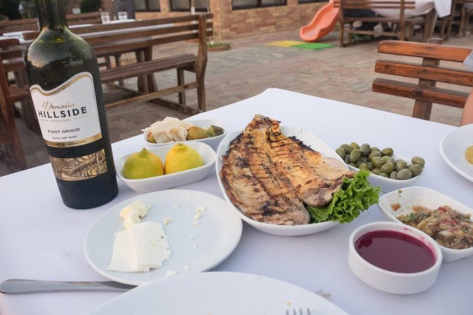 Baku Wine Crawl for Small Groups - How the small group changes the experience