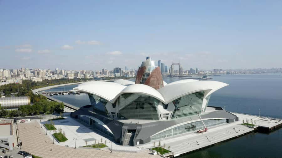 City Highlights Bike Tour - The Baku Eye and the Boulevard