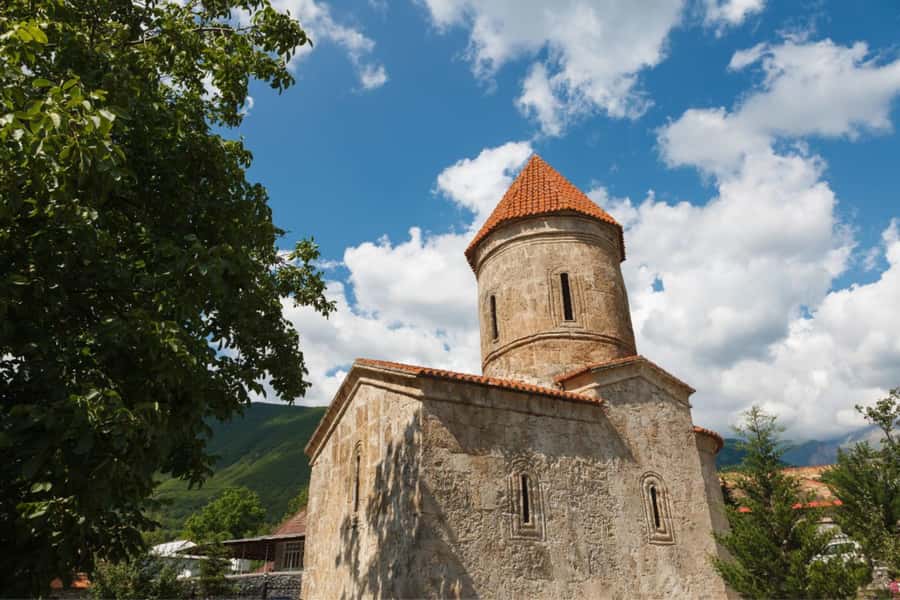 From Baku: Shamakhi, Ismailli, Gabala and Sheki Day Tour - Guides make the long road worthwhile