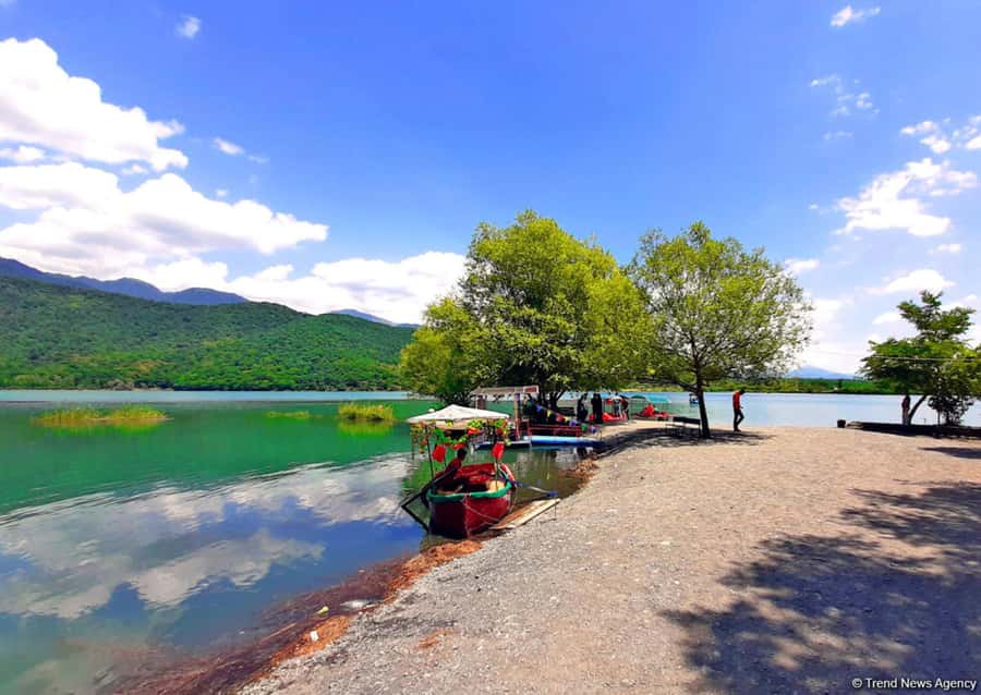 Full day Tour to Sheki: 4 regions of Azerbaijan in 1 day - The Karvansaray and Sheki’s trading past