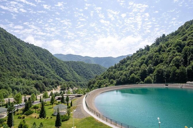 Gabala,Shamakhi, Caucasus mountains Day Trip Tour - Gabala honey house: a small but useful local stop