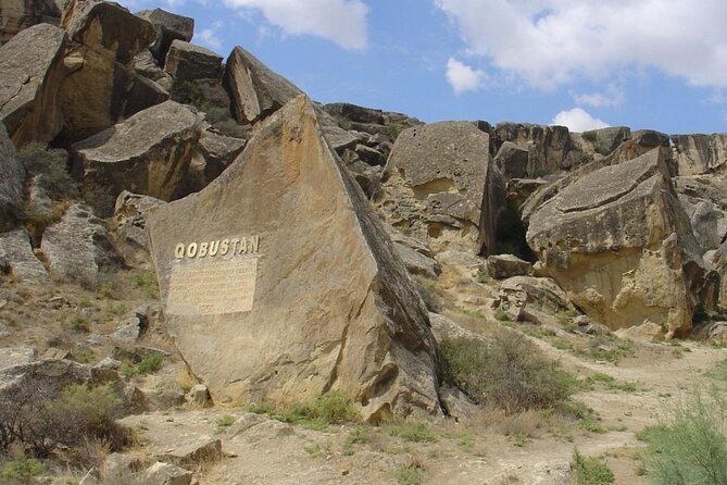 Gobustan-Absheron Tour - Lunch in Baku, with one important question