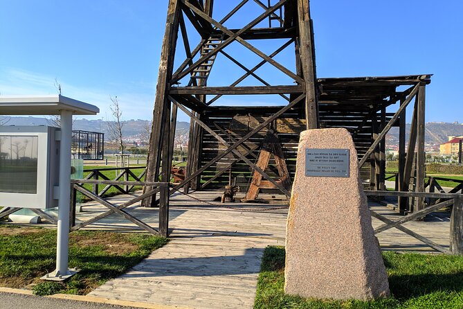 Gobustan and Absheron trip (Group or Private) - Ateshgah Fire Temple and the old fire-worship tradition
