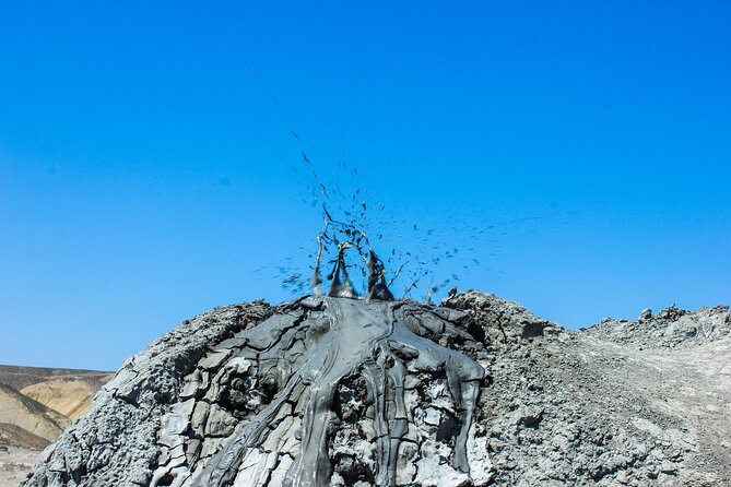 Gobustan and Mud volcanoes PRIVATE TOUR - Who will enjoy this five-hour outing