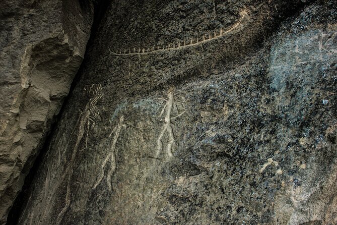 Gobustan, Mud volcanoes, Fire temple, Fire mountain PRIVATE TOUR - Yanardag is fire in its raw form