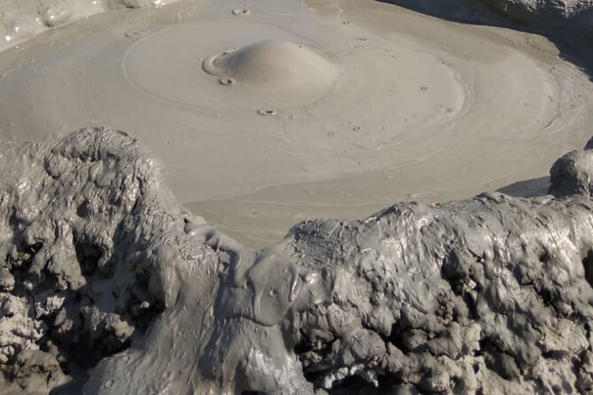 Gobustan Rock Art and Mud volcanoes PRIVATE TOUR - Who will enjoy this outing most
