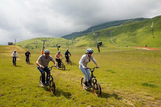 Guba Candy Canes and Shahdag Mountain Resort Tour - Shahdag in summer: rides, cable cars, and mountain air