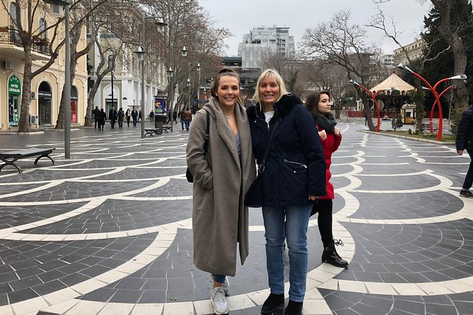 Half-Day Baku City Sightseeing Tour - Maiden Tower and Baku’s unanswered questions