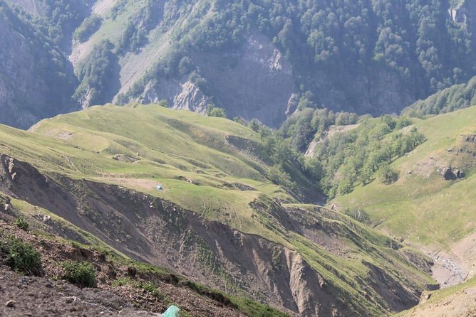 Hiking to Laza and Mujug Waterfalls - Walking from Gabala toward Laza and Mujug